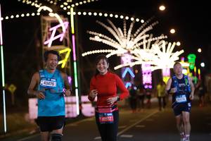 BIB: 43475, 45502, 215, 0579
                            <button type="button" onclick="openModal(20380957)" class="btn btn-primary btn-sm float-right btn-popup" data-toggle="modal" data-target=".modal-high-quality">
                        <i class="fas fa-shopping-cart"></i> Add to Cart
                    </button>
                                            <button type="button" onclick="isThisMe(20380957, true)" class="btn btn-success btn-sm float-right btn-popup btn-isme hidden" data-toggle="tooltip" data-placement="bottom" title="นี่คือรูปของคุณใช่ไหม คลิกที่นี่เพื่อเอาเข้าอัลบั้ม">
                        <i class="fas fa-plus"></i> Add to album
                    </button>
                    <button type="button" onclick="isThisMe(20380957, false)" class="btn btn-warning btn-sm float-right btn-popup btn-isnotme hidden">
                        <i class="fas fa-ban"></i> Remove from album
                    </button>